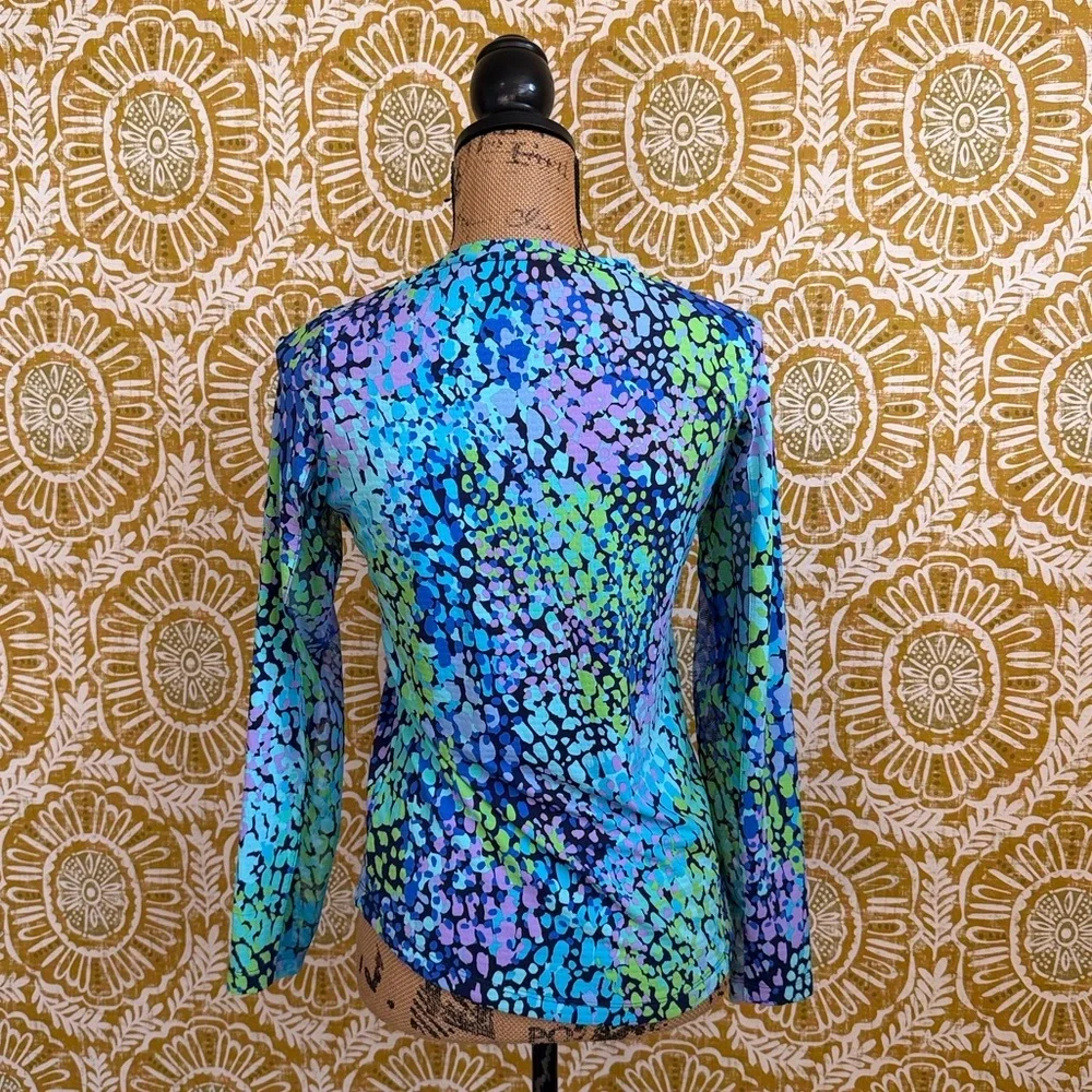 IBKUL Camille Print UPF50 Crewneck Long Sleeve Top in Navy Multi Sz XS - Picture 6 of 8